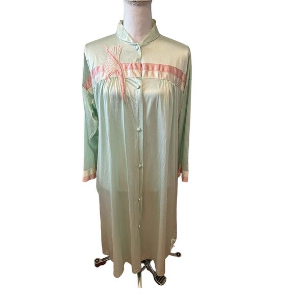 Vintage 70s Vanity Fair Mint Green Silky Satin Dressing Robe - Picture 1 of 6